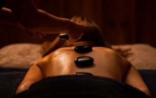 Hot stone massage cms-old-inn